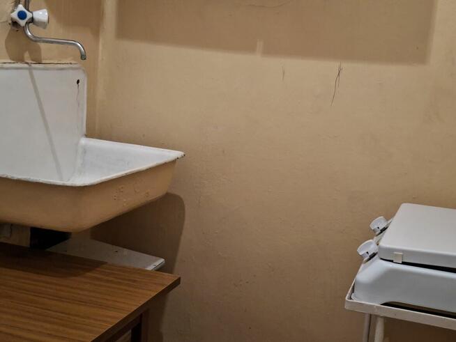 Stara Ochota, ul. Grójecka, przy ul. Wawelskiej, duży balkon