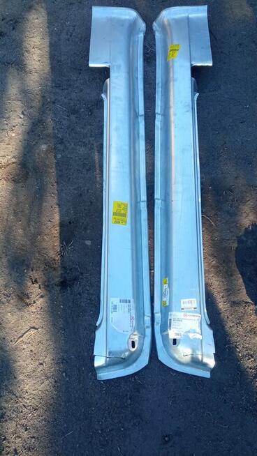 Progi zewnętrzne prawe i lewe Fiat 500