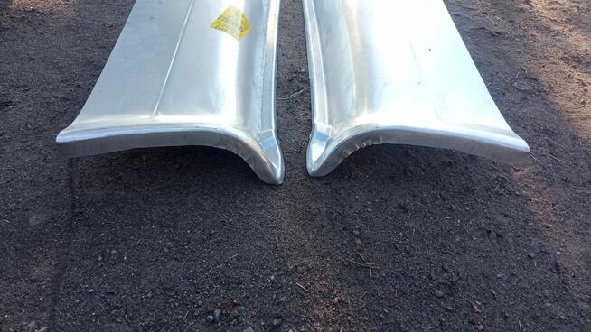 Progi zewnętrzne prawe i lewe Fiat 500