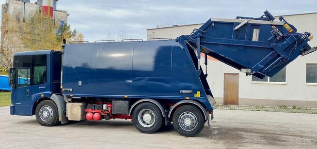 Mercedes Econic śmieciarka trzyosiowa NTM 21m3 EURO 5