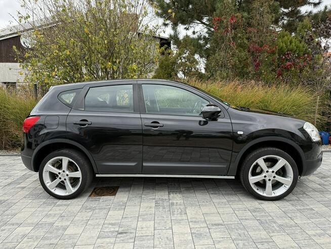 Nissan Qashqai Zadbany Bezwypadkowy Serwisowany!!! oryginalny przebieg !!!