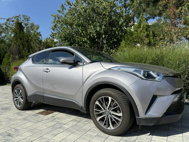 Toyota C-HR Hybryda niski przebieg oryginalny lakier !!!