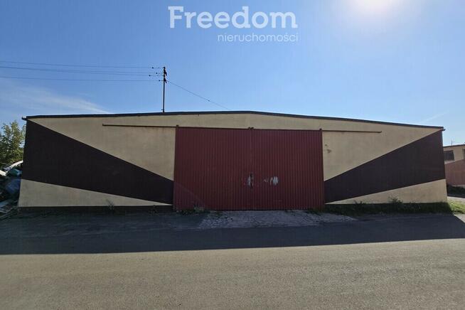 Działka na sprzedaż z przeznaczeniem komercyjnym