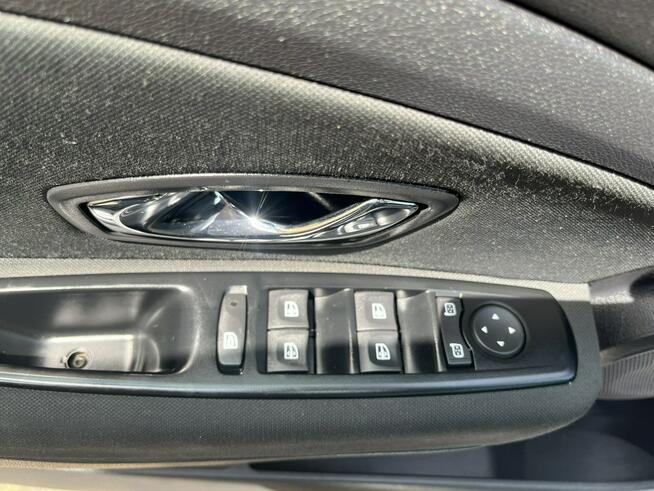 Renault Megane 1.5 DCi nawigacja super stan 183 tys. km