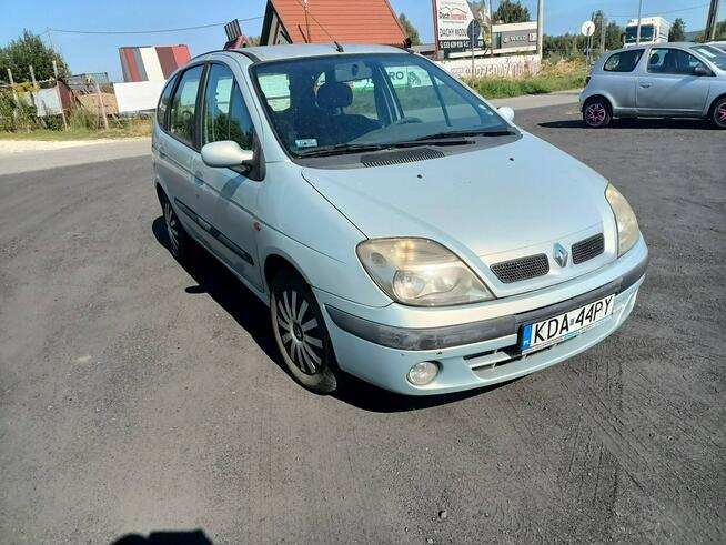 Renault Scenic 1.6 LPG 01r