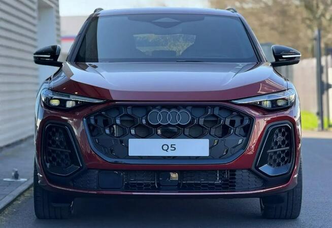 Audi Q5 TDI Quattro (204 KM) Dostępne różne opcje kolorów i wyposażenia!