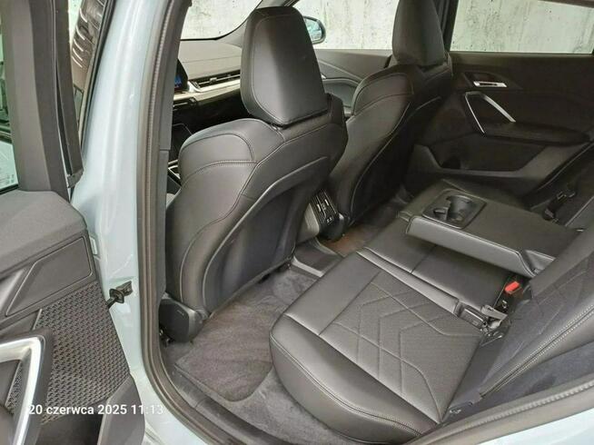 BMW X2 sDrive20i (170 KM), rabat 45 602 zł