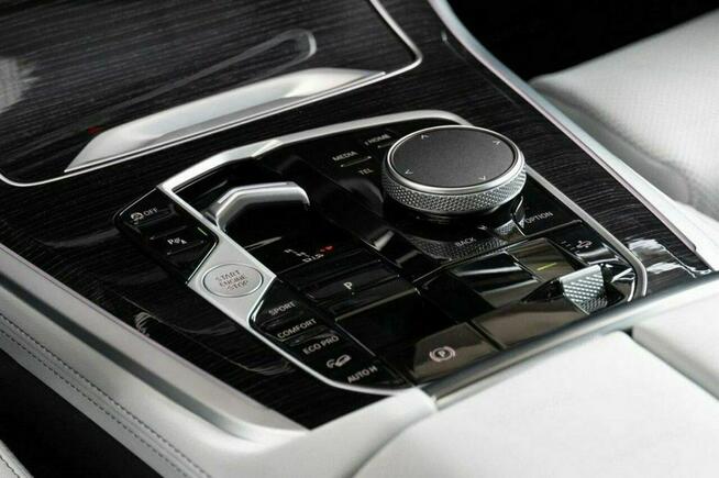 BMW X5 xDrive30d rabat 126 453 zł , Pakiet sportowy M
