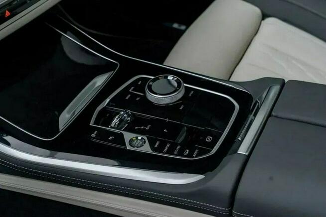 BMW X5 xDrive40i, gotowy do odbioru, rabat 129 203 zł