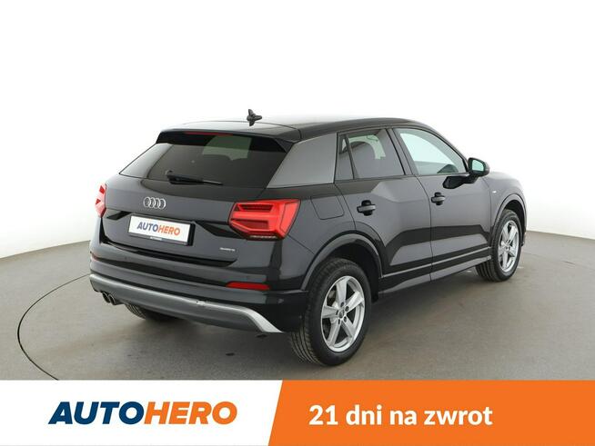 Audi Q2 4x4 S-tronic full LED klima auto grzane fotele czujniki parkowania
