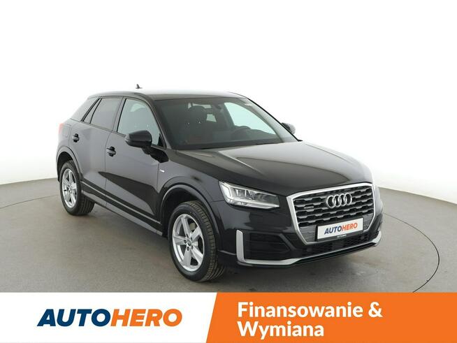 Audi Q2 4x4 S-tronic full LED klima auto grzane fotele czujniki parkowania