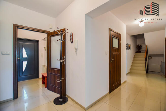 Dom Łąkoć gm. Kurów,