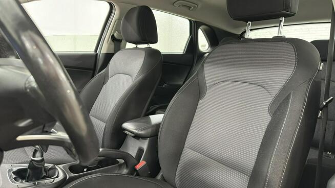 Hyundai i30 1.5 DPI Classic +