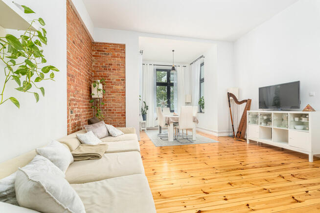 Wyjątkowe 4.pok. mieszkanie z duszą w kamienicy!