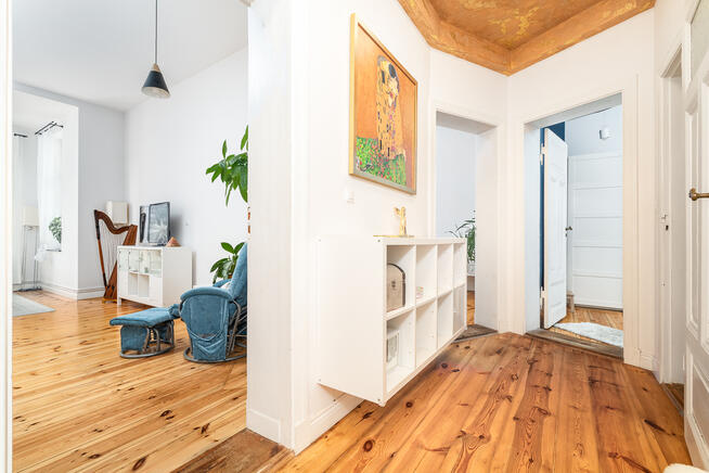 Wyjątkowe 4.pok. mieszkanie z duszą w kamienicy!