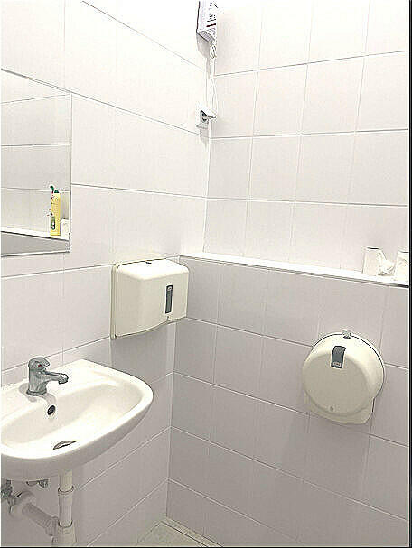 Wynajem lokal użytkowy Opole centrum 69 m2.