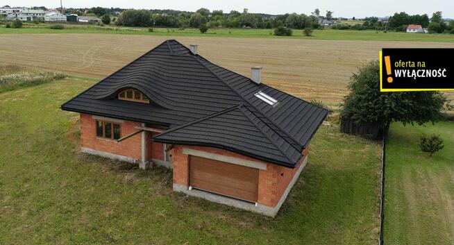 Dom Łopuszno, Konecka