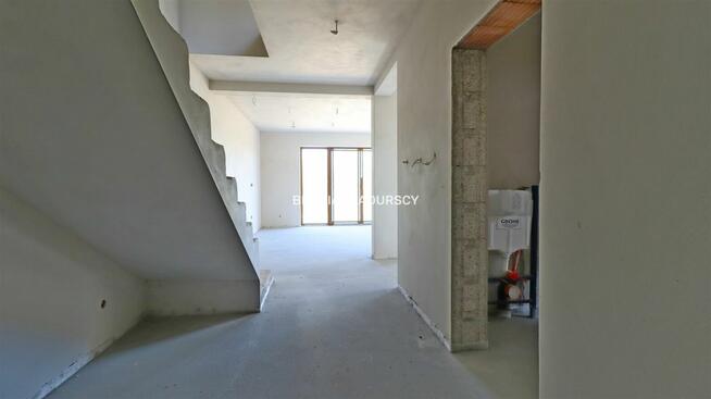 Dom Dojazdów gm. Kocmyrzów-Luborzyca, Jarzębinowa