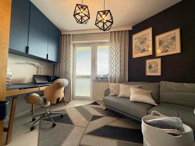 Duże mieszkanie z wyposażeniem, trzy balkony