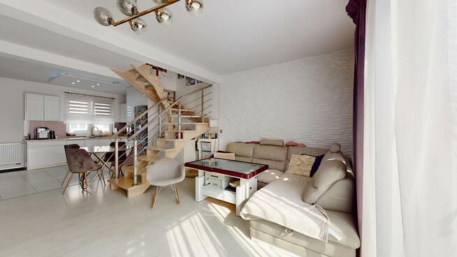 Na sprzedaż Segment 79,59m2 z dużym ogródkiem