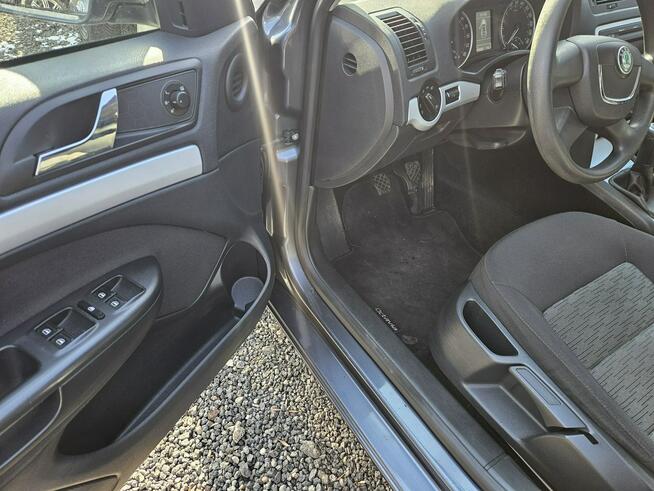 Škoda Octavia Klimatronic dwu strefowy / Podgrzewane fotele / Tempomat