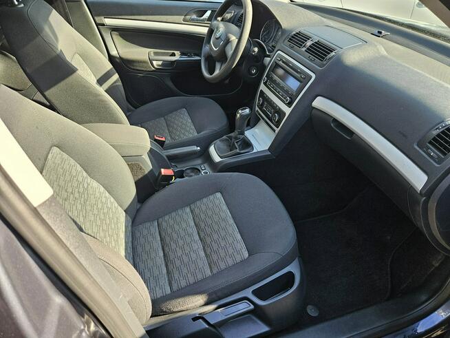 Škoda Octavia Klimatronic dwu strefowy / Podgrzewane fotele / Tempomat