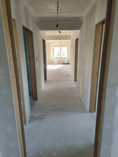 Dom w stanie deweloperskim