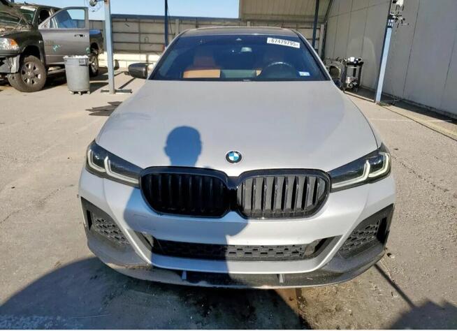 2022 BMW M550XI