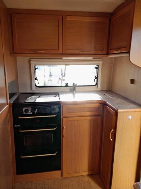 Przyczepa kempingowa