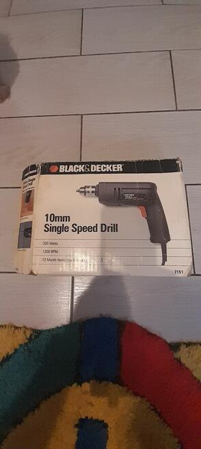 Wiertarka black &decker +wiertla