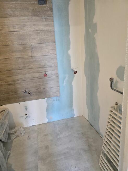 Klimontów, 4-pokojowe mieszkanie w blokach