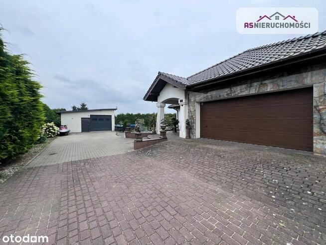 Dom wolnostojący, basen, duża działka,10 minut do Koszalina