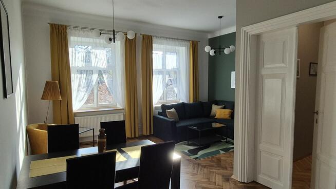 Do wynajęcia dwupokojowe/For rent, a two-room apartment