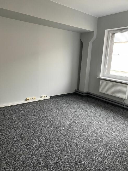 Pomieszczenie biurowe 26 m2