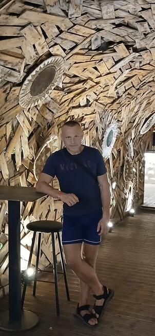 Singiel bez nałogów pozna Pani z wrocławia.