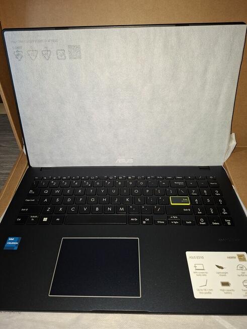 Laptop Asus Vivobook Go 15 E510