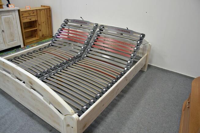 łóżko z drewna sosnowego z materacami - komplet jak nowy