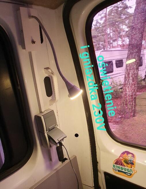 Sprzedam samochód turystyczny Peugeot Boxer 2,5 TD