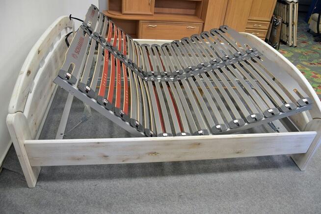 łóżko z drewna sosnowego z materacami - komplet jak nowy