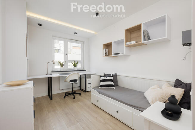 4 pokoje / 2 łazienki / pralnia / taras / loggia