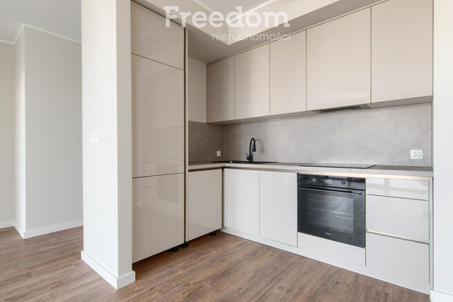 Nowoczesne mieszkanie z dużym tarasem