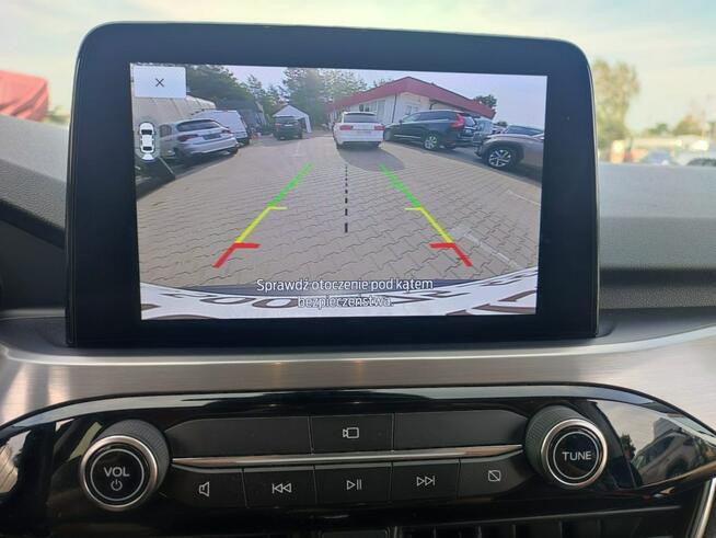 Ford Kuga Salon Polska fv23