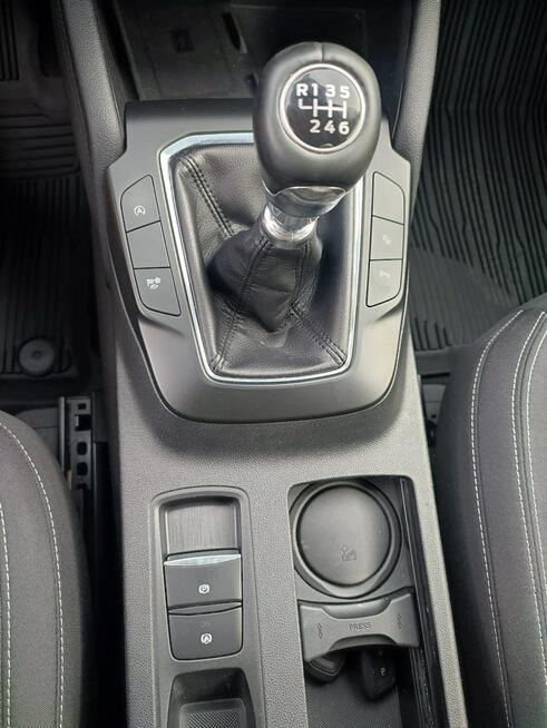 Ford Kuga Salon Polska fv23