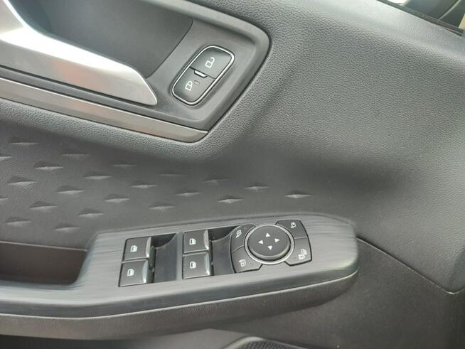 Ford Kuga Salon Polska fv23