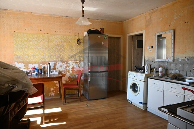 Zwóz, gmina Dobrodzień Dom, budynki i 1 ha działki