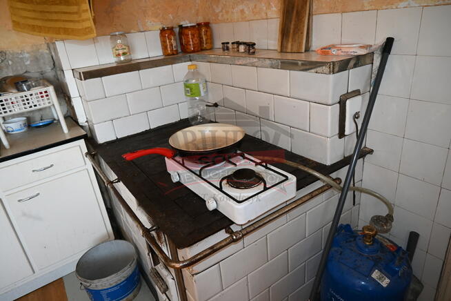 Zwóz, gmina Dobrodzień Dom, budynki i 1 ha działki