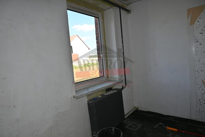 Zwóz, gmina Dobrodzień Dom, budynki i 1 ha działki