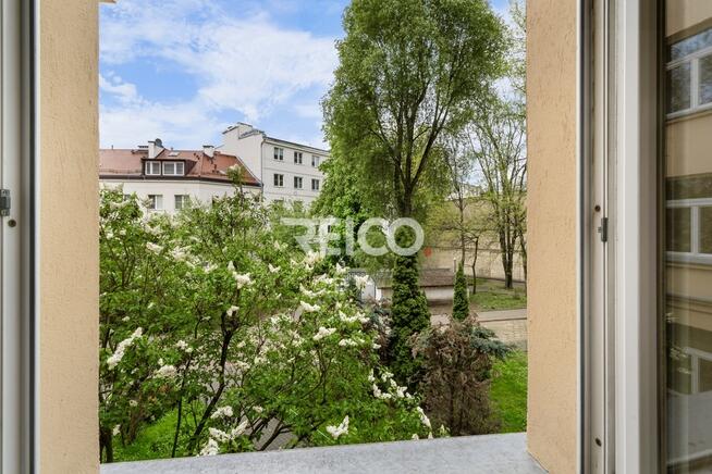 ZAMIESZKAJ W SERCU STAREGO ŻOLIBORZA