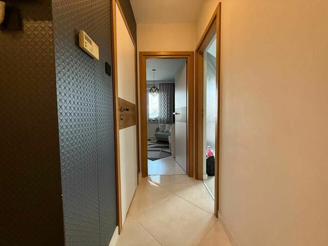 Duże mieszkanie z wyposażeniem, trzy balkony