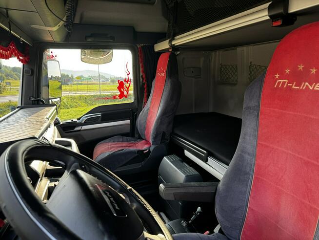 MAN TGX ciągnik siodłowy bardzo ładny stan gotowy do pracy